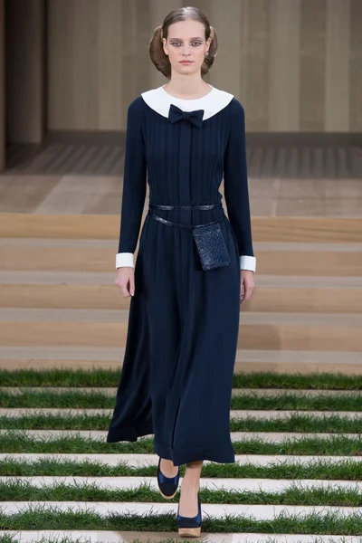 Look 29
